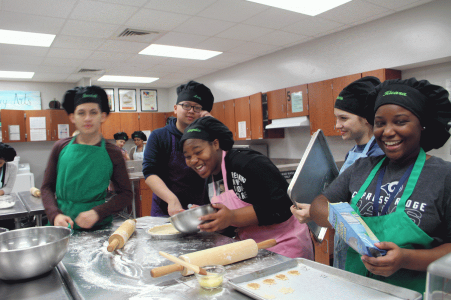 The culinary students at Cypress Ridge won first place at the culinary baking competition for best cake design. 